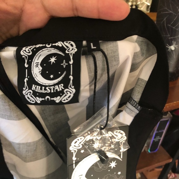 Sold - Picture 3 of 3